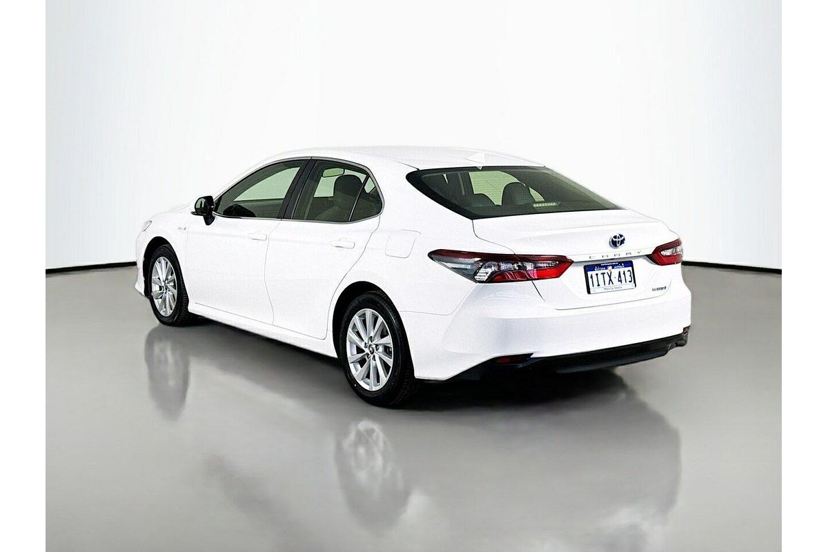 2021 Toyota Camry Ascent AXVH70R