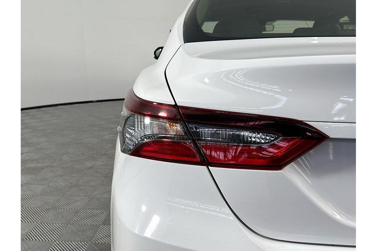 2021 Toyota Camry Ascent AXVH70R