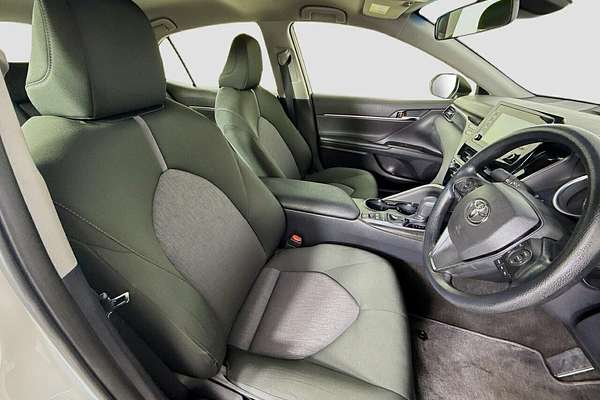 2021 Toyota Camry Ascent AXVH70R