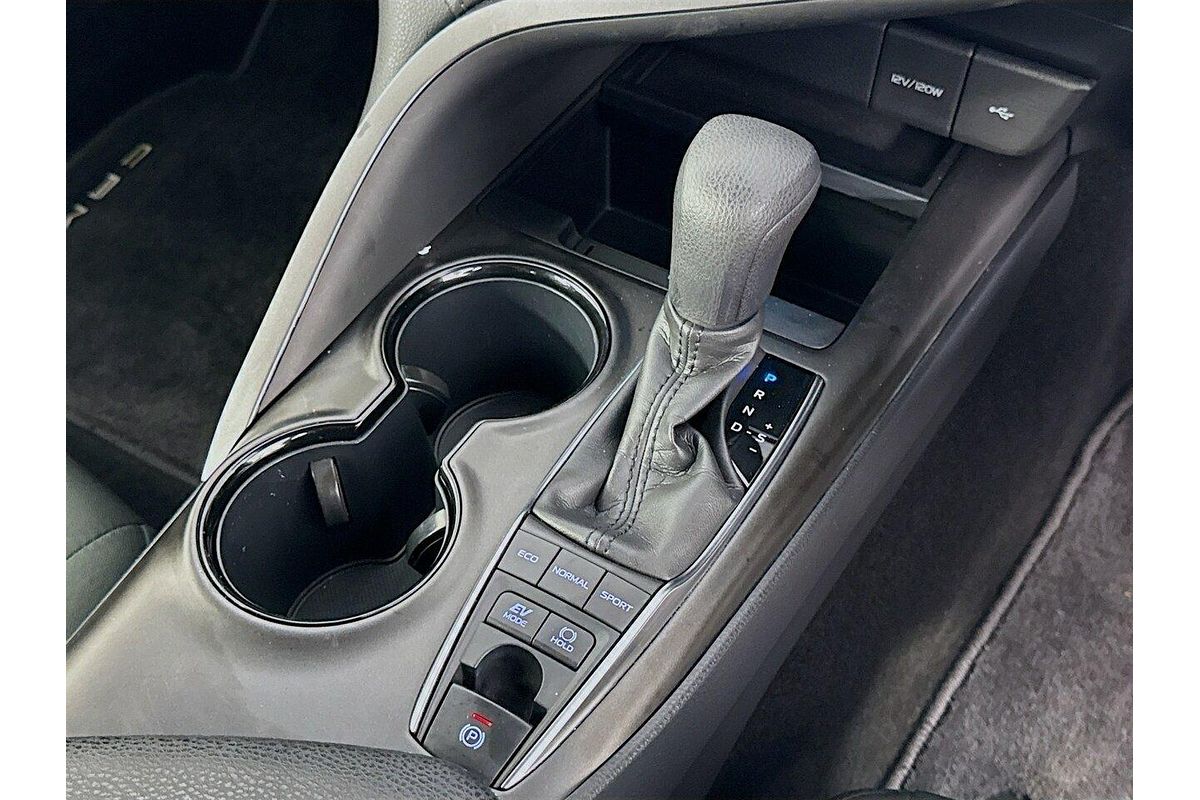 2021 Toyota Camry Ascent AXVH70R