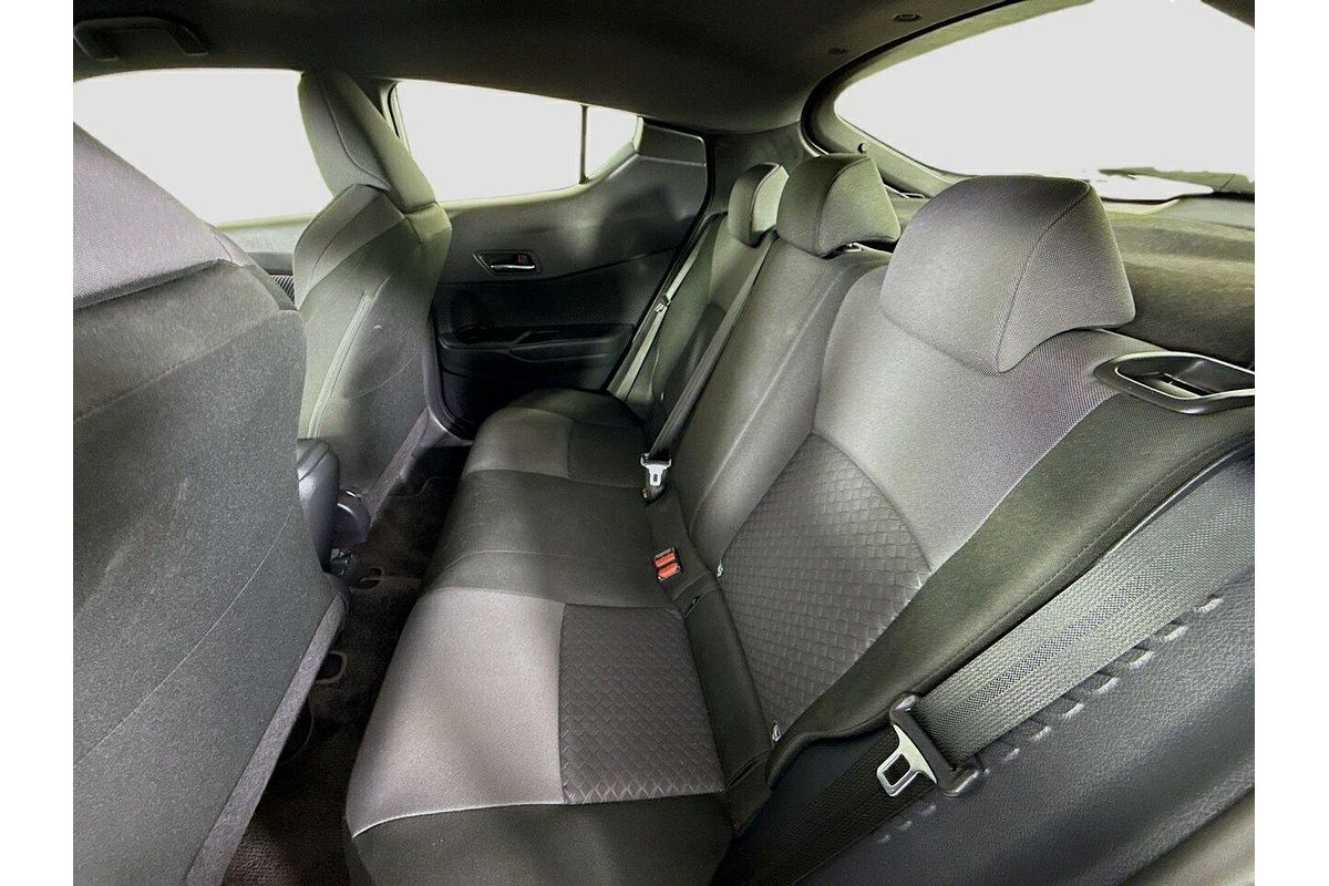 2023 Toyota C-HR GXL NGX10R