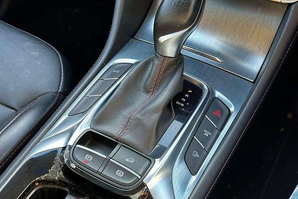 2022 MG HS Essence SAS23