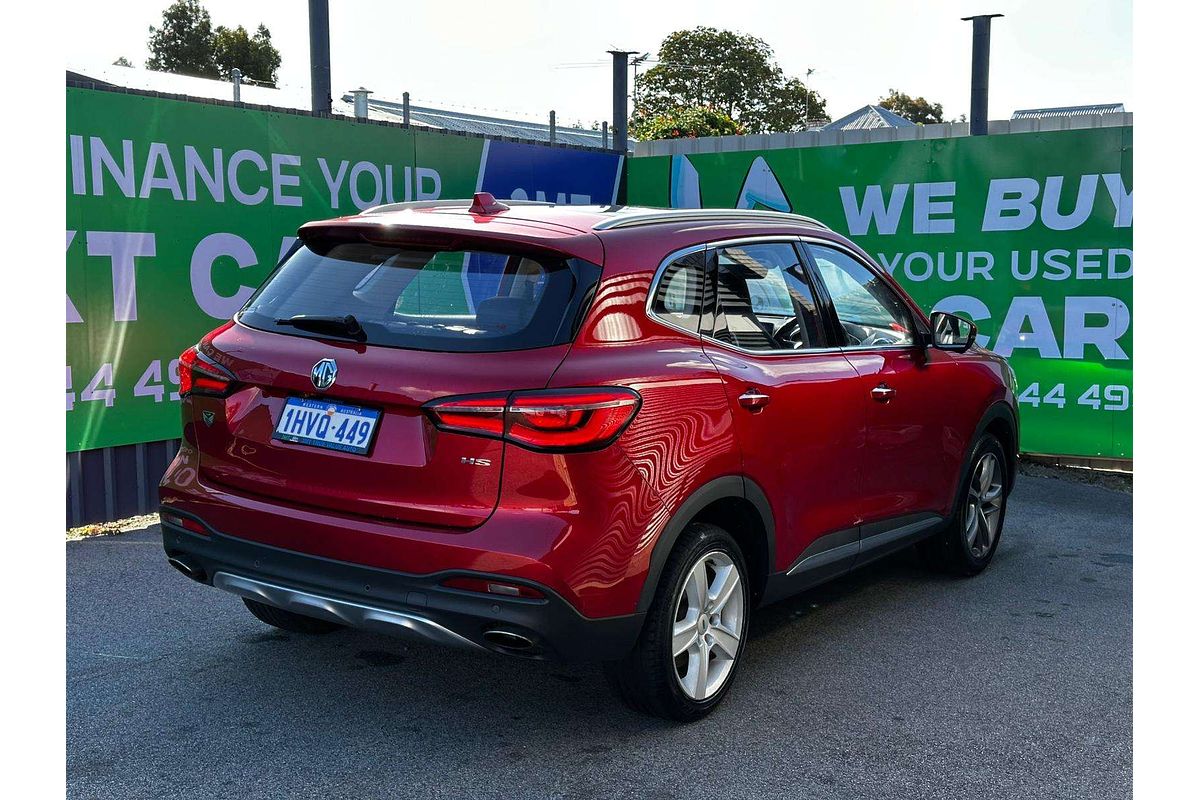 2022 MG HS Essence SAS23