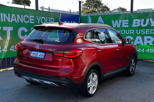 2022 MG HS Essence SAS23