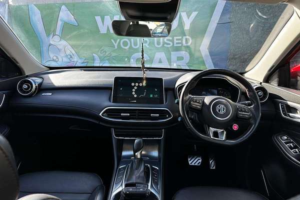 2022 MG HS Essence SAS23