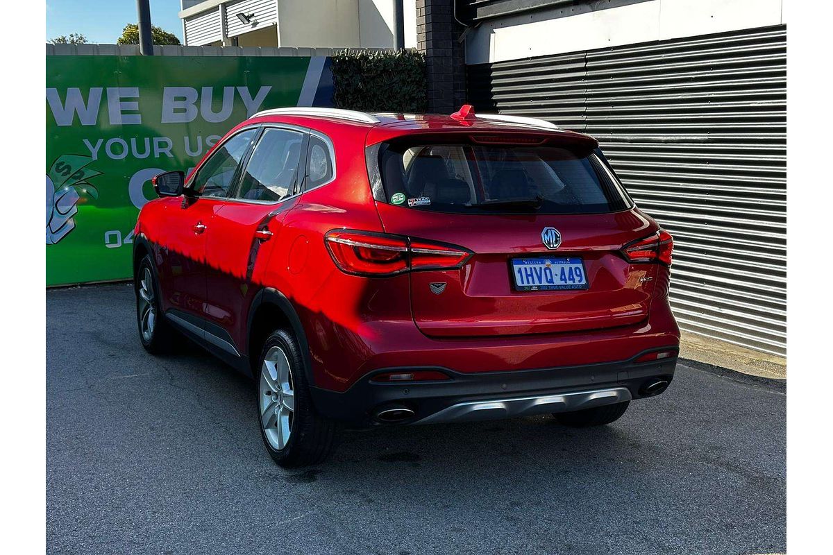 2022 MG HS Essence SAS23