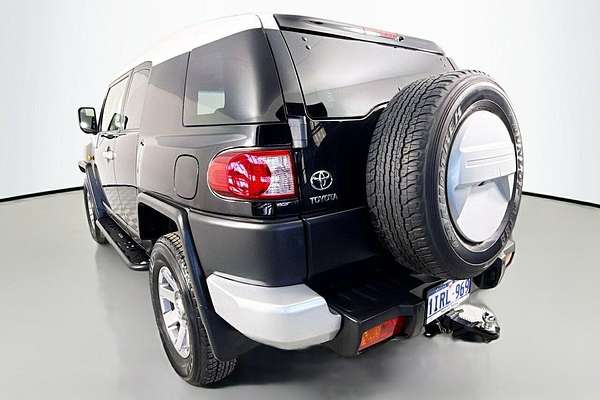 2016 Toyota FJ Cruiser GSJ15R