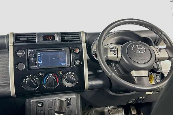 2016 Toyota FJ Cruiser GSJ15R