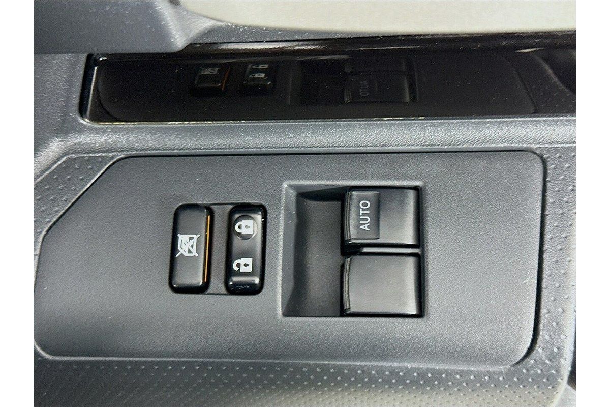 2016 Toyota FJ Cruiser GSJ15R