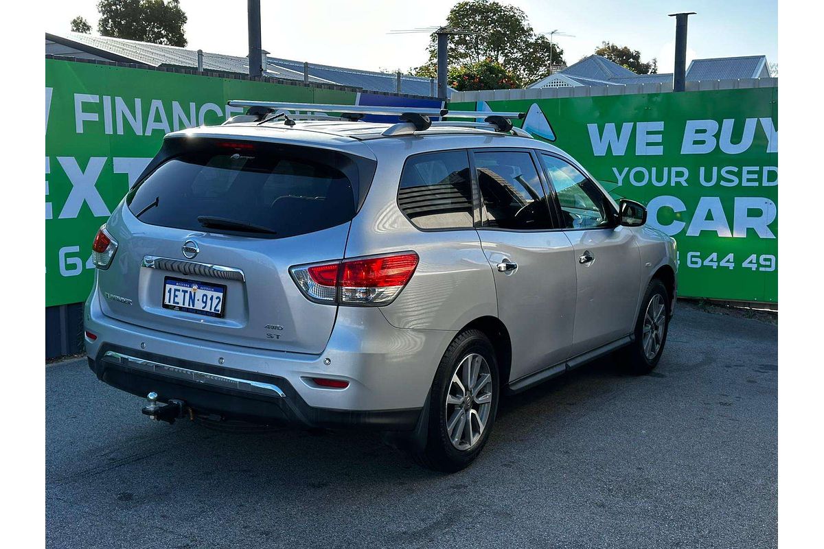 2013 Nissan Pathfinder ST R52