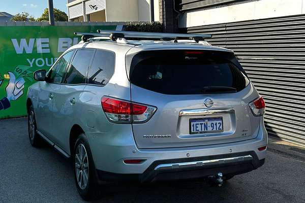 2013 Nissan Pathfinder ST R52