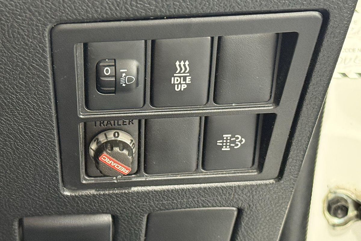 2018 Toyota Hilux Workmate GUN122R Rear Wheel Drive