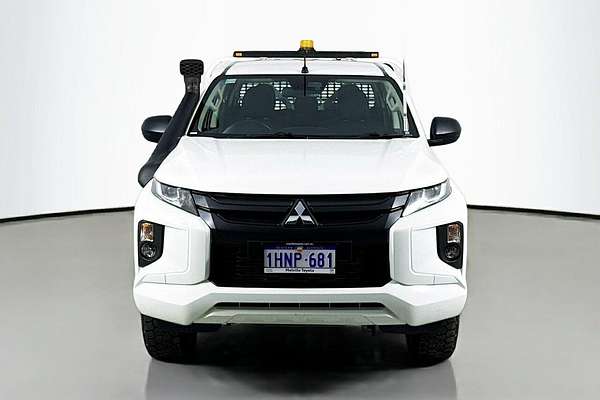 2022 Mitsubishi Triton GLX MR 4X4
