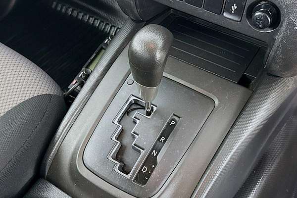 2022 Mitsubishi Triton GLX MR 4X4