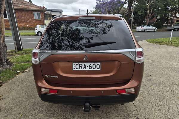 2014 Mitsubishi Outlander LS ZJ