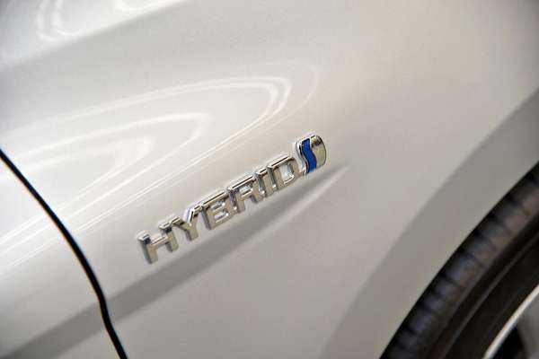 2023 Toyota Camry Ascent AXVH70R