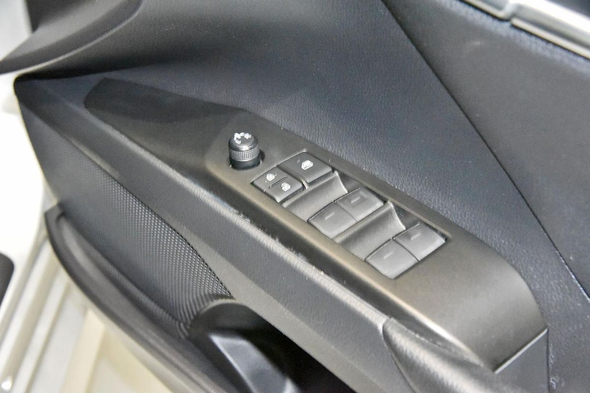 2023 Toyota Camry Ascent AXVH70R