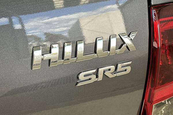 2019 Toyota Hilux SR5 GUN126R 4X4
