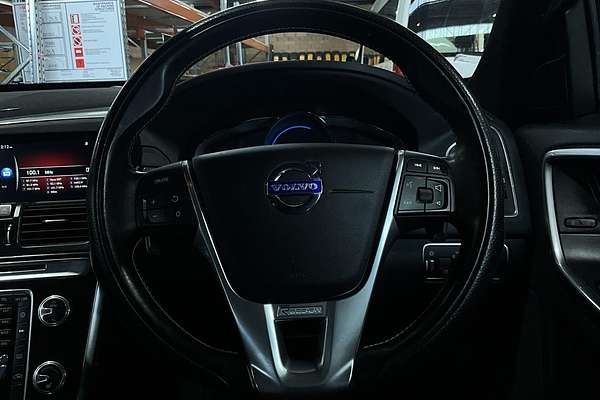2015 Volvo XC60 D5 R-Design