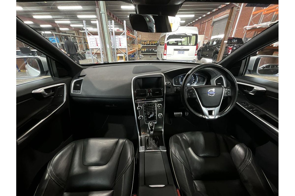 2015 Volvo XC60 D5 R-Design