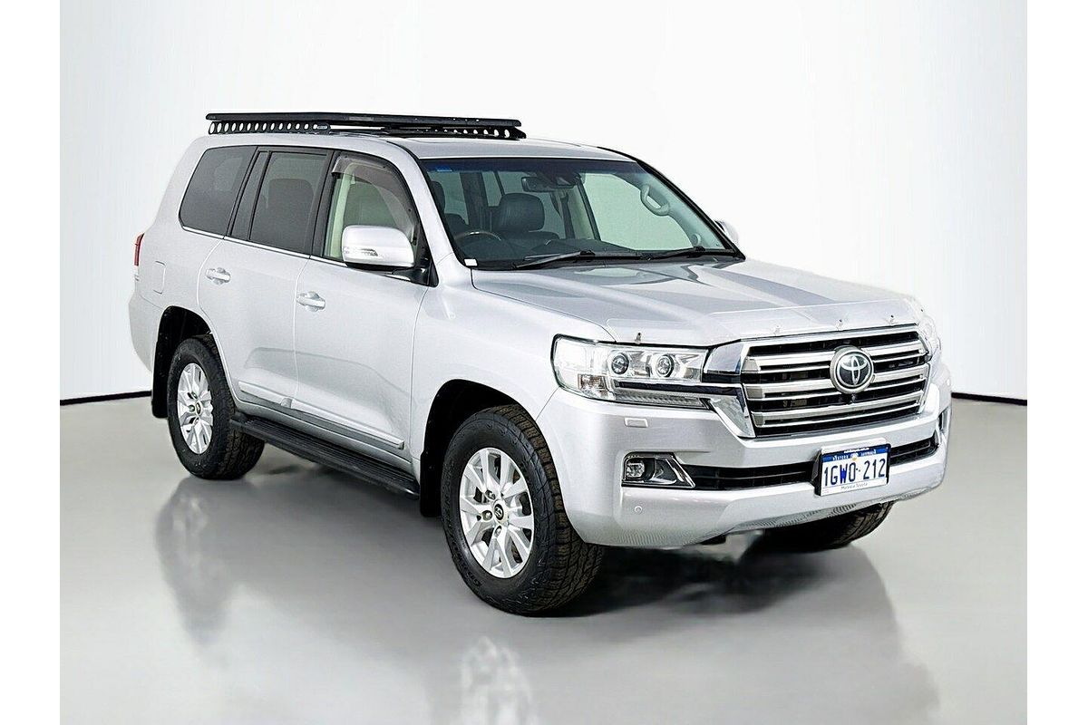 2019 Toyota Landcruiser Sahara VDJ200R