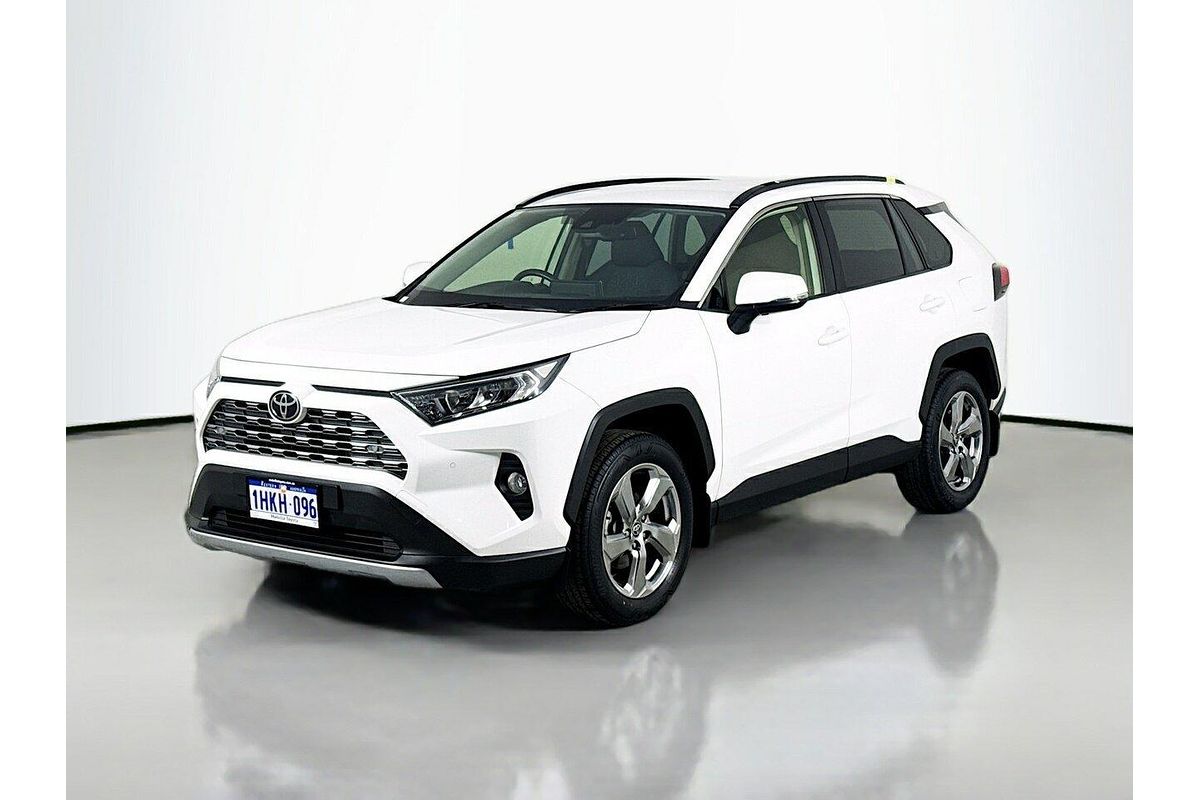 2021 Toyota RAV4 GXL MXAA52R