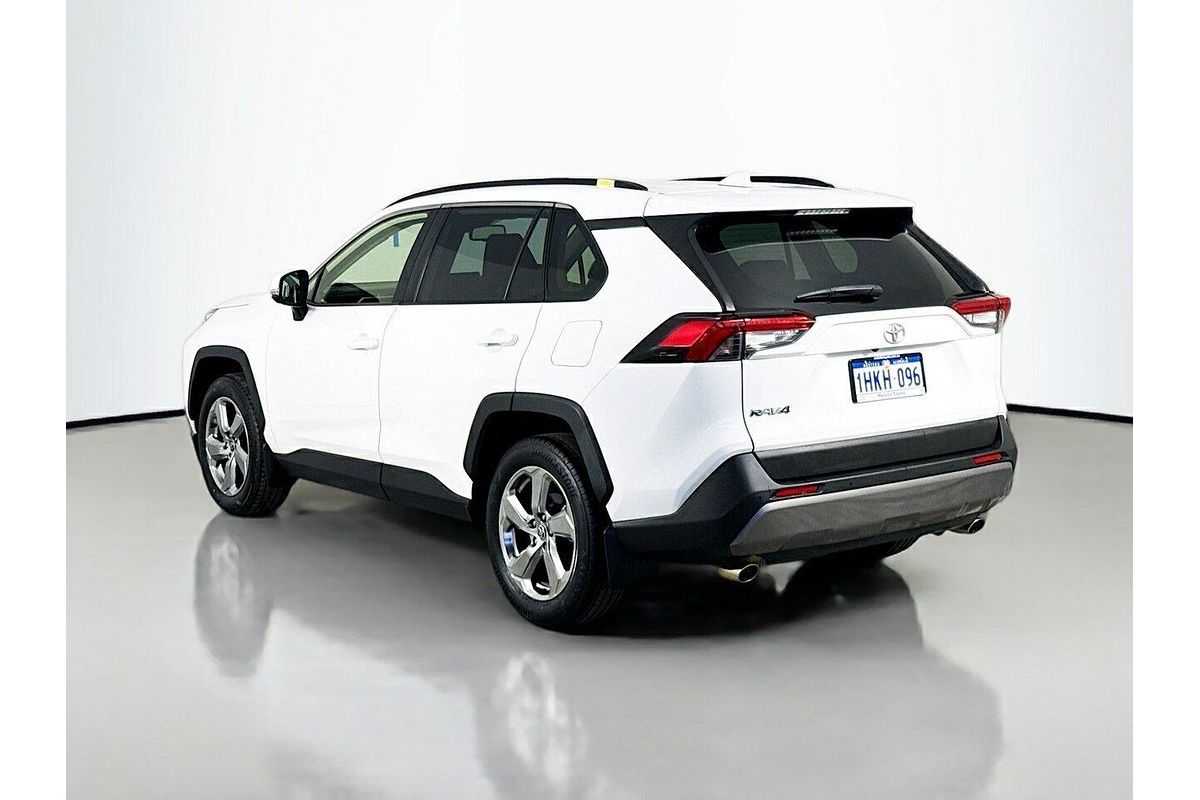 2021 Toyota RAV4 GXL MXAA52R