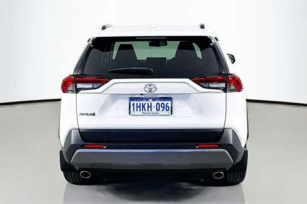 2021 Toyota RAV4 GXL MXAA52R