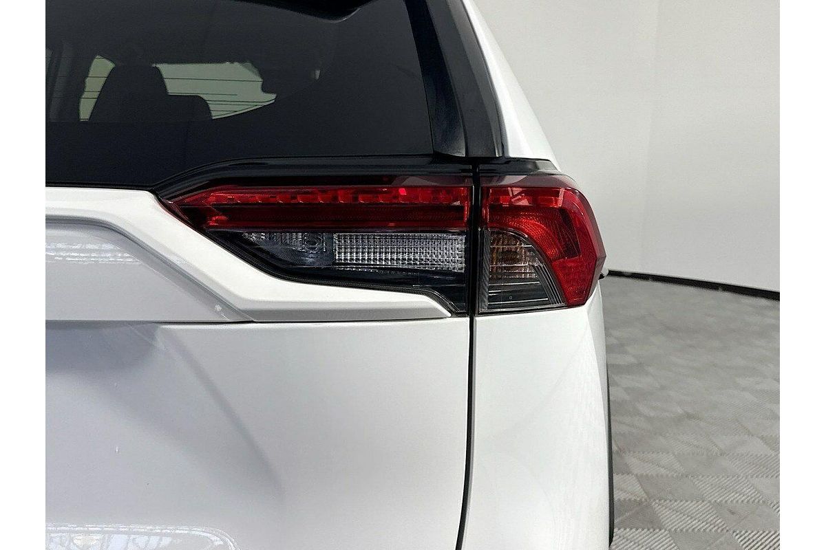 2021 Toyota RAV4 GXL MXAA52R