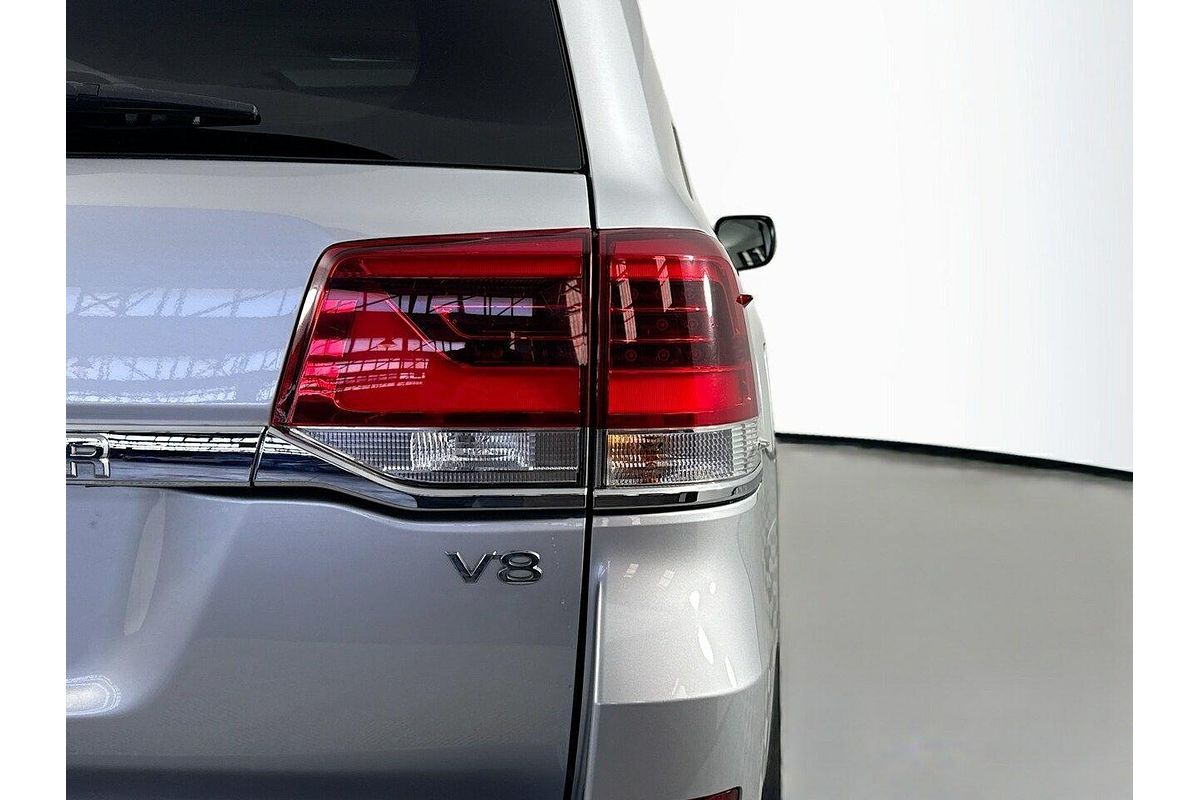 2019 Toyota Landcruiser Sahara VDJ200R