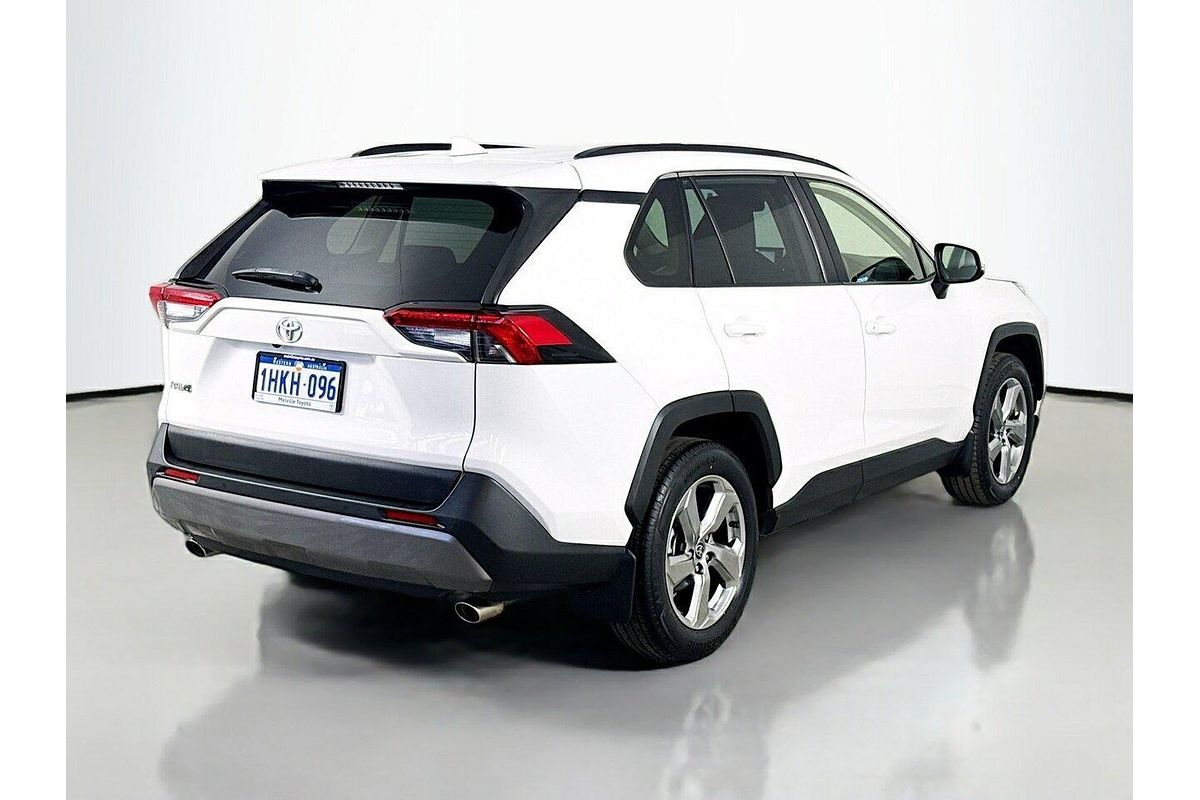 2021 Toyota RAV4 GXL MXAA52R