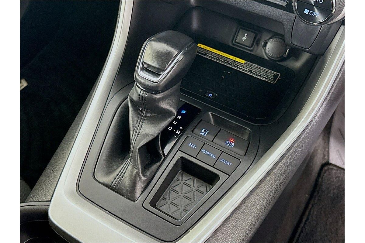 2021 Toyota RAV4 GXL MXAA52R