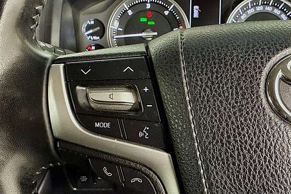 2019 Toyota Landcruiser Sahara VDJ200R