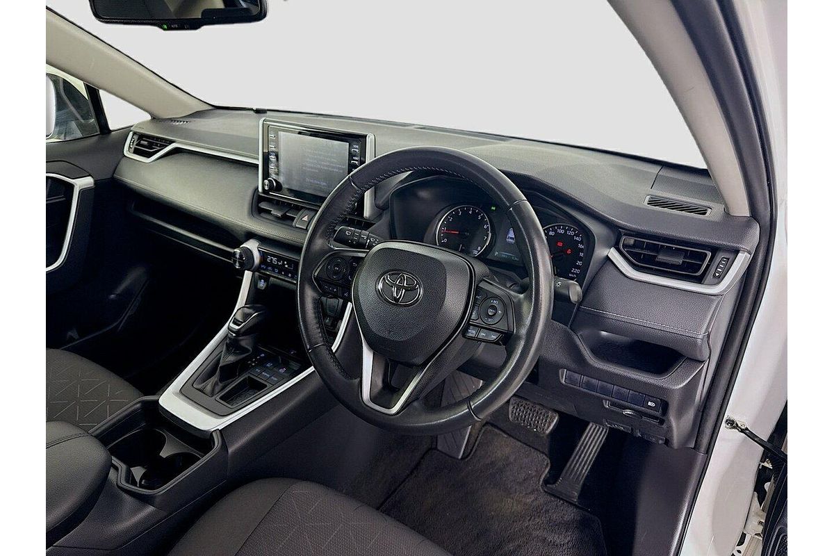 2021 Toyota RAV4 GXL MXAA52R