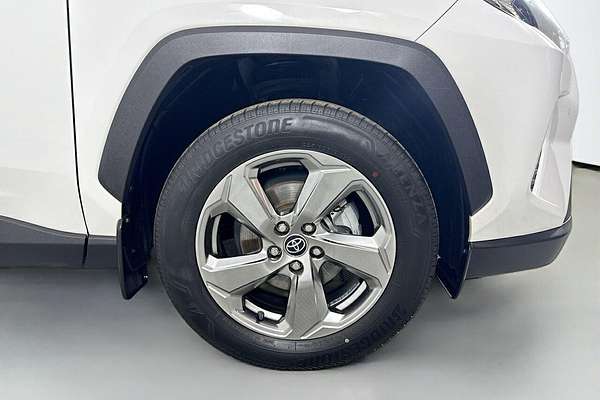 2021 Toyota RAV4 GXL MXAA52R