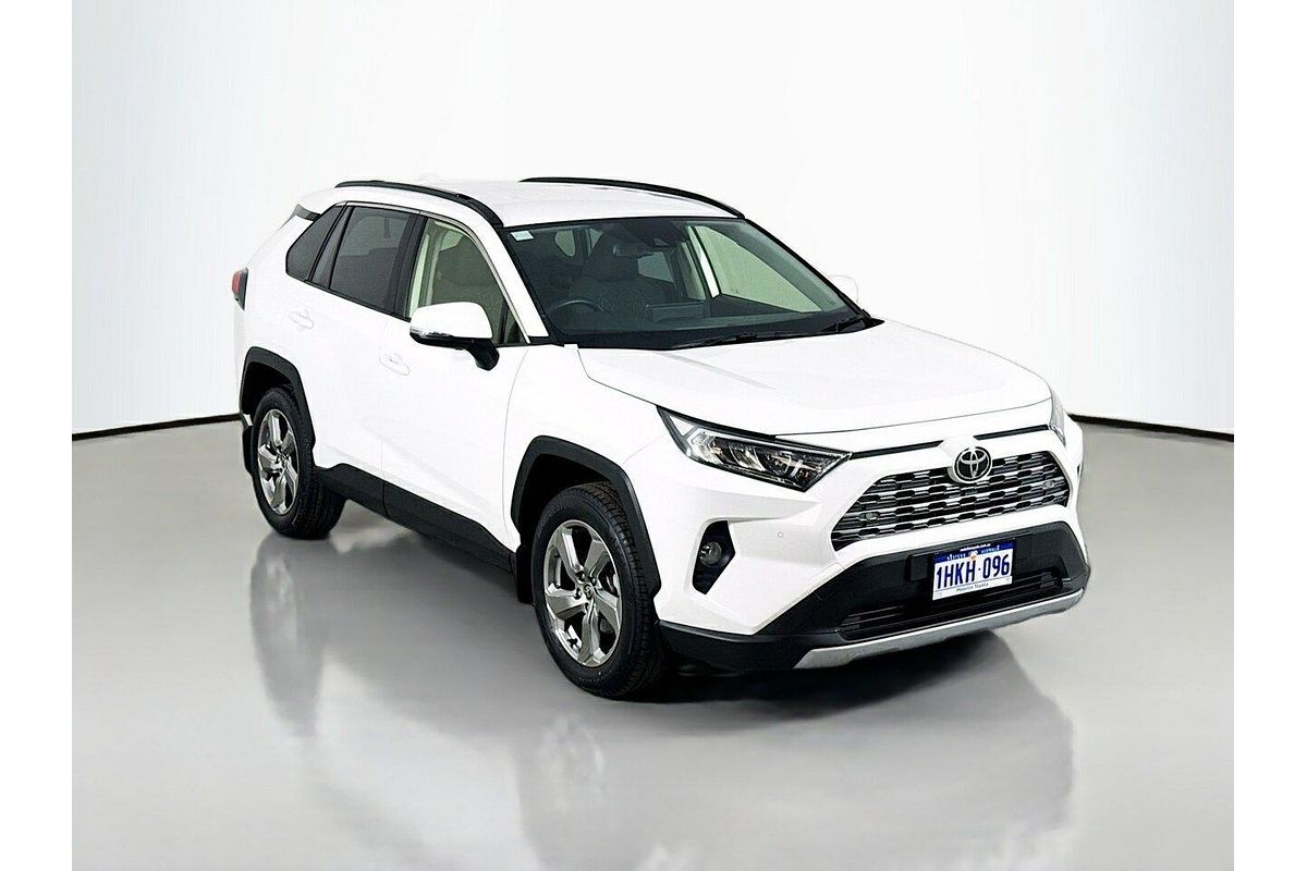 2021 Toyota RAV4 GXL MXAA52R