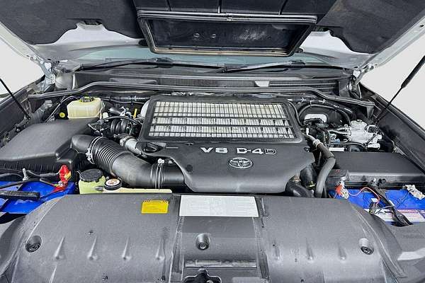 2019 Toyota Landcruiser Sahara VDJ200R