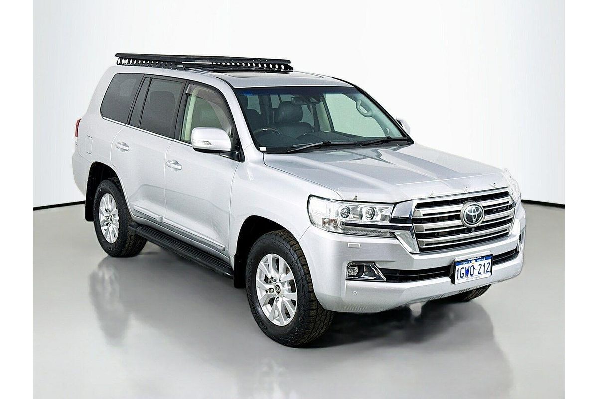 2019 Toyota Landcruiser Sahara VDJ200R