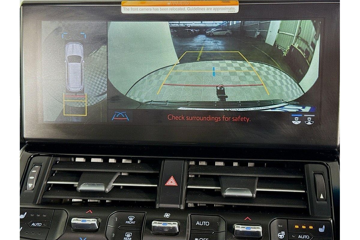 2024 Toyota Landcruiser Sahara FJA300R