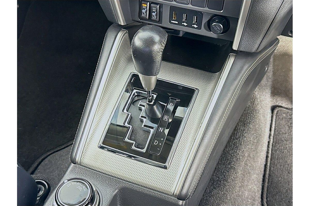 2021 Mitsubishi Triton GSR MR 4X4