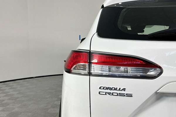 2024 Toyota Corolla Cross GX MXGH10R