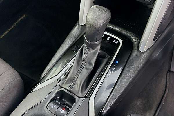 2024 Toyota Corolla Cross GX MXGH10R