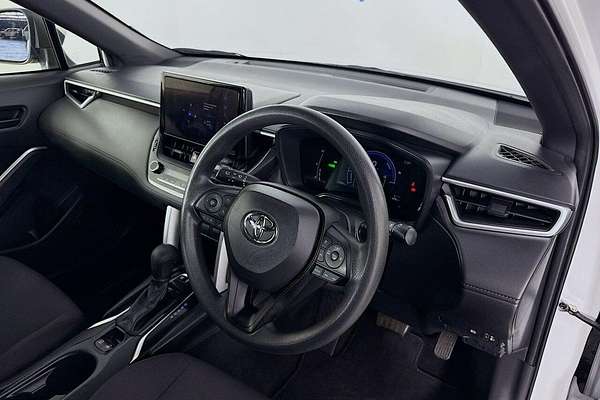 2024 Toyota Corolla Cross GX MXGH10R