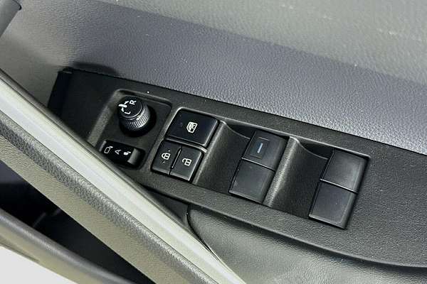 2024 Toyota Corolla Cross GX MXGH10R