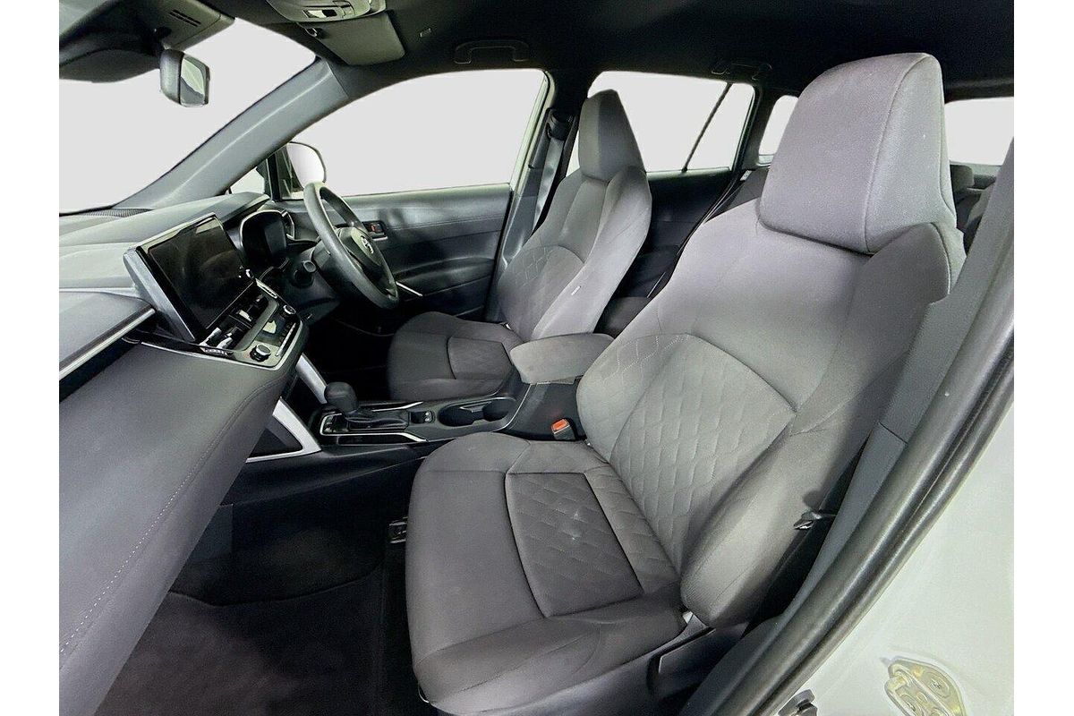 2024 Toyota Corolla Cross GX MXGH10R