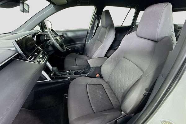 2024 Toyota Corolla Cross GX MXGH10R