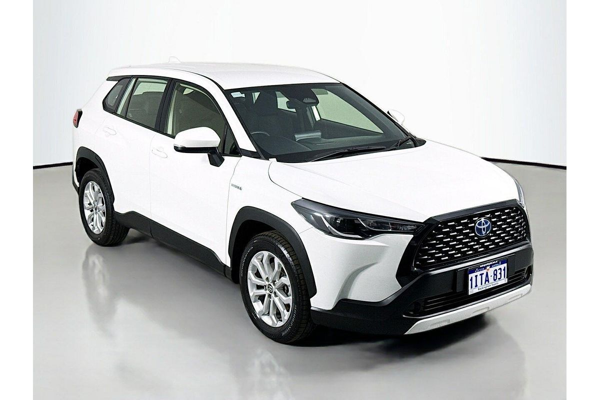 2024 Toyota Corolla Cross GX MXGH10R