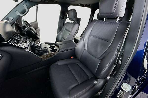 2024 Toyota Landcruiser Sahara FJA300R