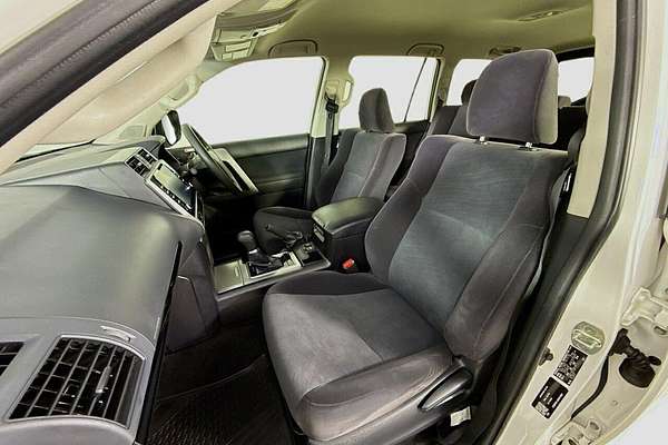 2023 Toyota Landcruiser Prado GX GDJ150R