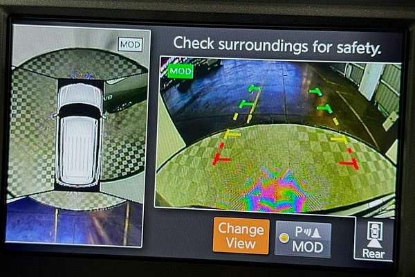 2023 Nissan Patrol Ti-L Y62